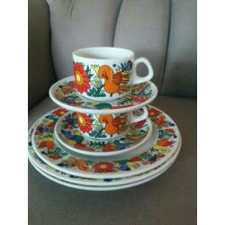 Acapulco Villeroy & Boch servies, 2x kop & schotel, 3 x bord