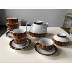 Vintage jaren 70 servies. 40-delig.