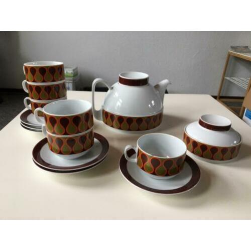 Vintage jaren 70 servies. 40-delig.