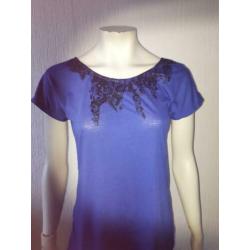 3 NIEUWE vrolijke shirts maat S
