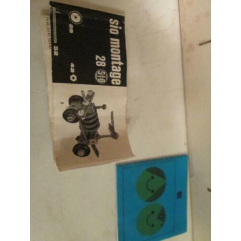 Vintage Doos en Kist met Sio Montage