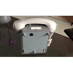 DDR muur telefoon