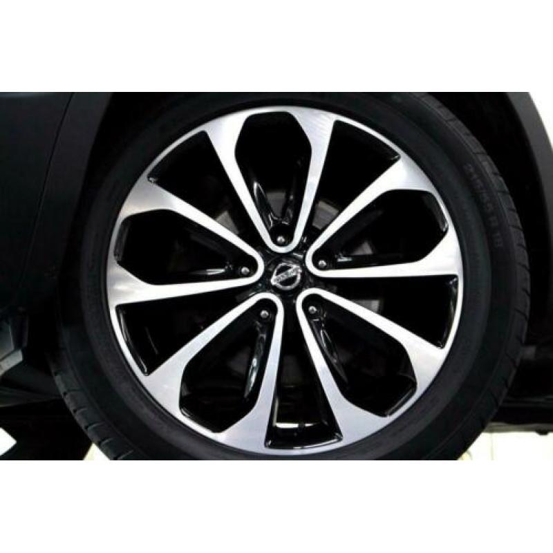 Nissan QASHQAI+2 2.0 Tekna 7P. NAVI CAMERA PANO TREKHAAK '14