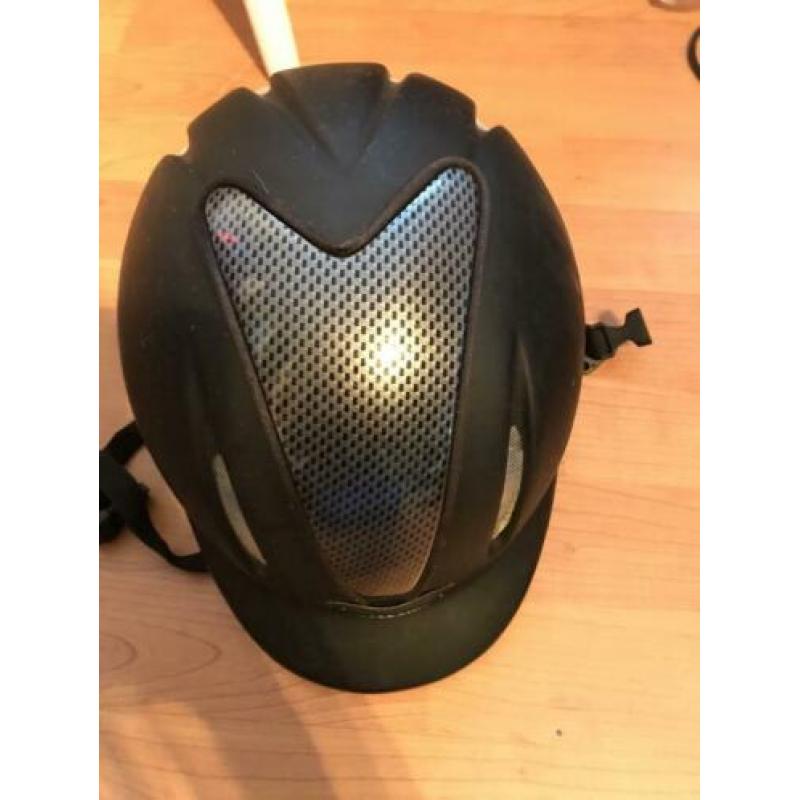 Cap van het merk Carbonic