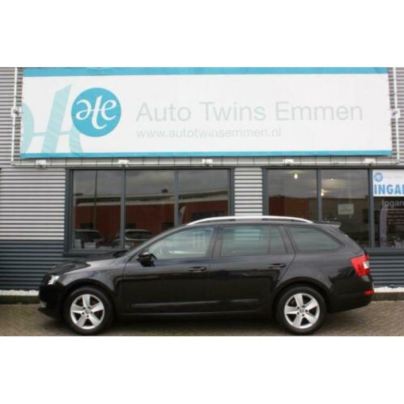 Skoda Octavia Combi 1.6 TDI CLIMA NAVIGATIE PDC CHROOM PRIVA