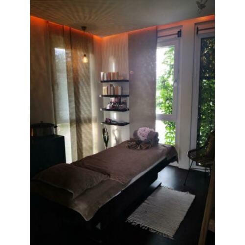 Exclusieve Wellnessbank behandelstoel massagetafel beauty