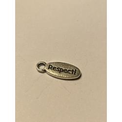 Bedel "succes" 15 x 6 mm . Zilverkleurig. Bedelnr. 0077