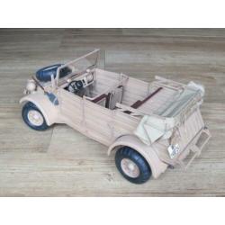Kubelwagen Type 82 Afrika-Corps Tunisia / 1:6