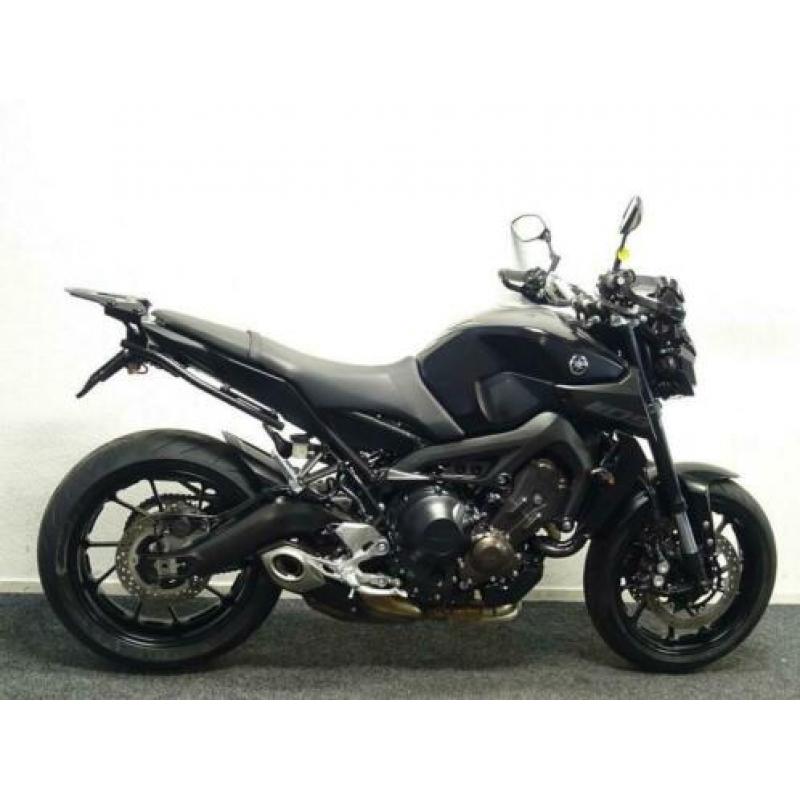 Pikzwarte Yamaha MT-09 ABS MT09 !! Nieuw type (bj 2017)