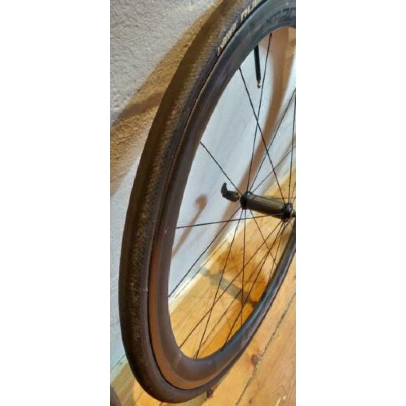 Wielset wielen racefiets Roval CLX 40 carbon