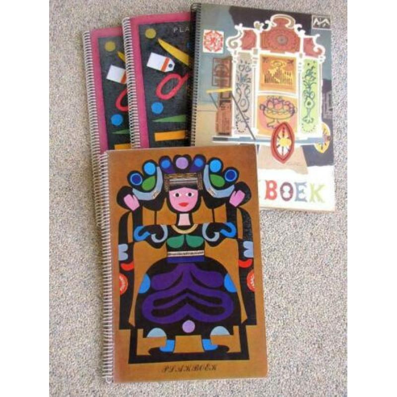 Plakboeken met foto's Koninklijk Huis