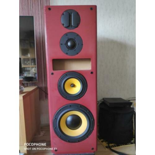 Te koop wegens overcompleet. Roger speakers 7.0
