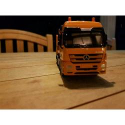 Siku Mercedes Actros nr. 2938 in doos