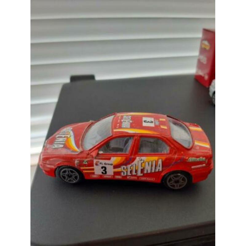Verzameling Alfa Romeo miniatuur auto's