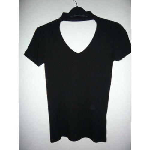 2 t shirts maat S