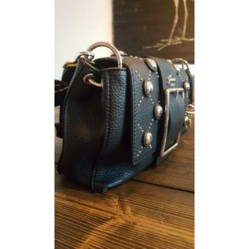 Guess tas