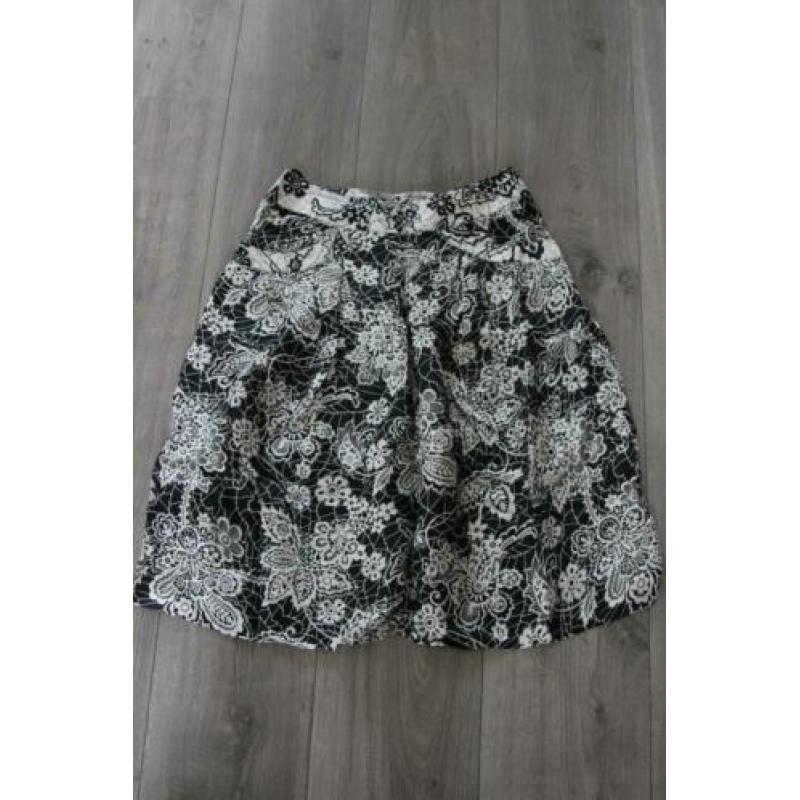 Dames rok UNTOLD, maat S (NE)