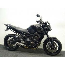 Pikzwarte Yamaha MT-09 ABS MT09 !! Nieuw type (bj 2017)