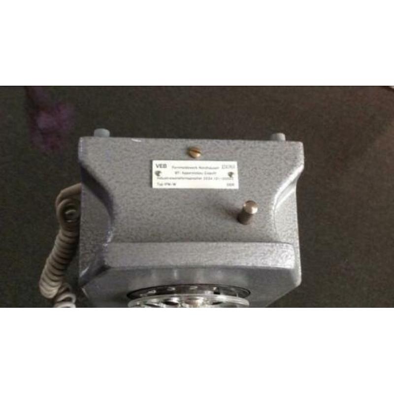 DDR muur telefoon