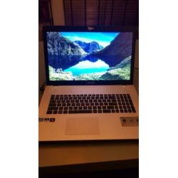 Asus laptop i7 met tas! (Groot scherm en Windows 10