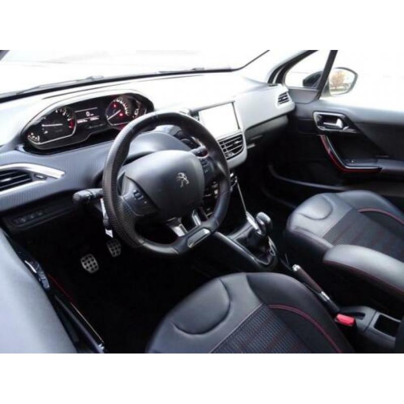 Peugeot 208 1.2 PureTech GT-line 100Pk Parelmoer wit