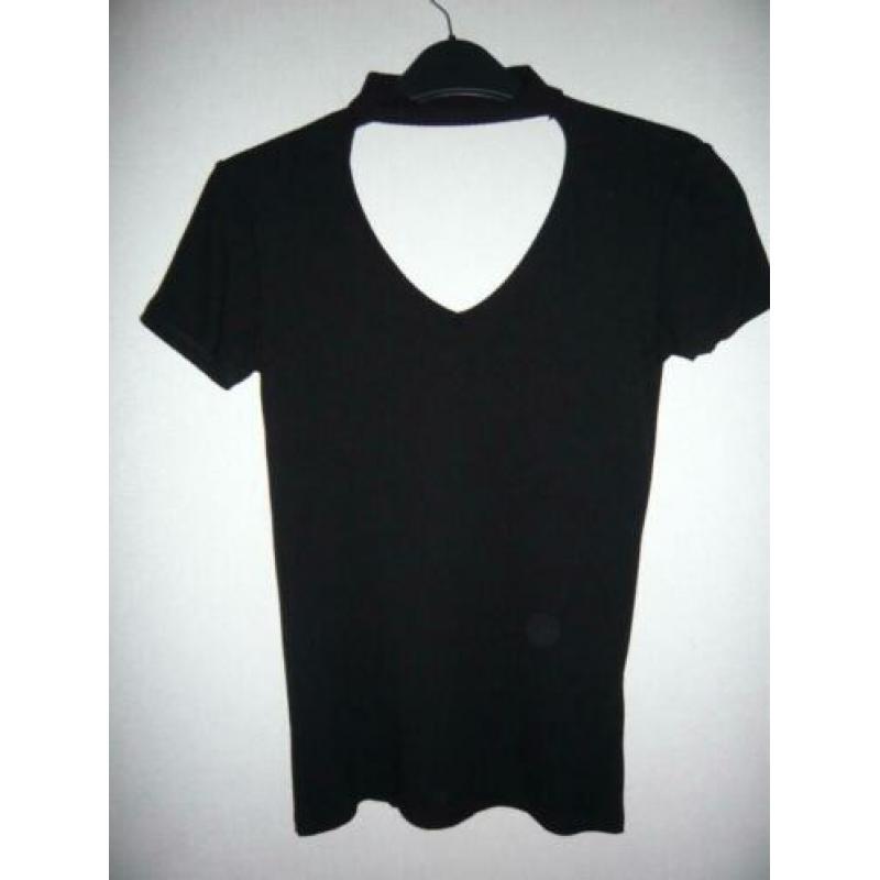 2 t shirts maat S