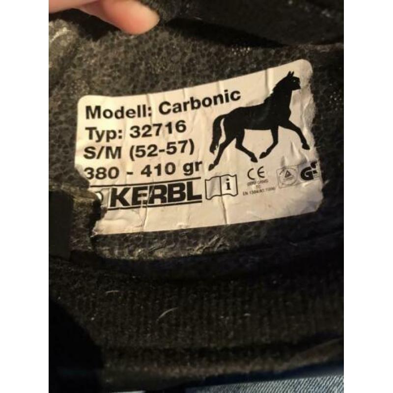 Cap van het merk Carbonic