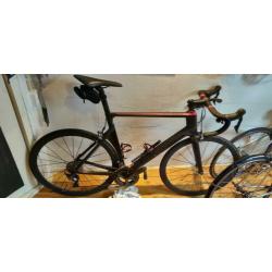 Wielset wielen racefiets Roval CLX 40 carbon