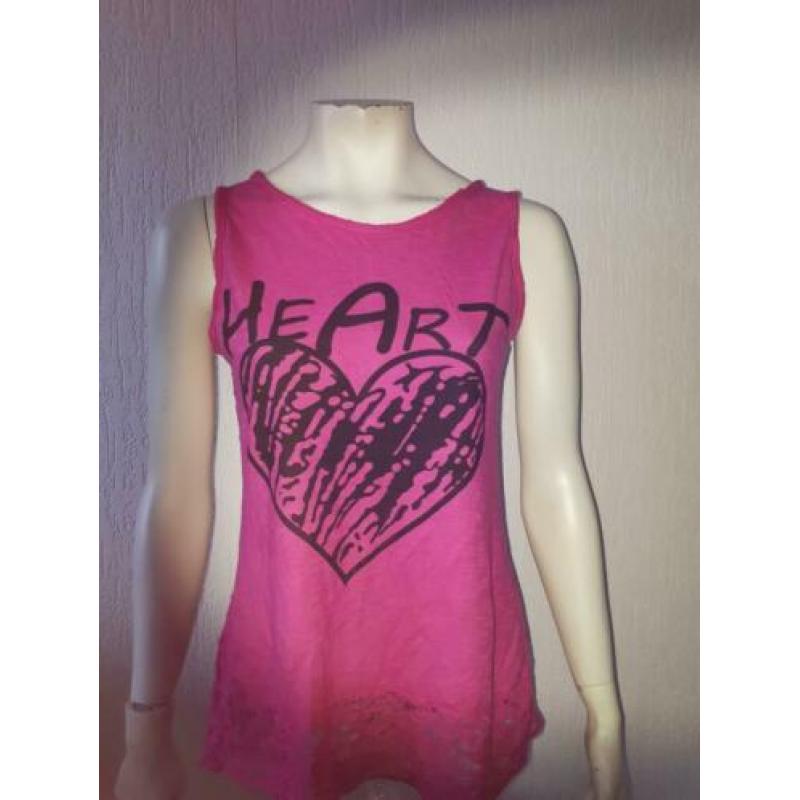 3 NIEUWE vrolijke shirts maat S