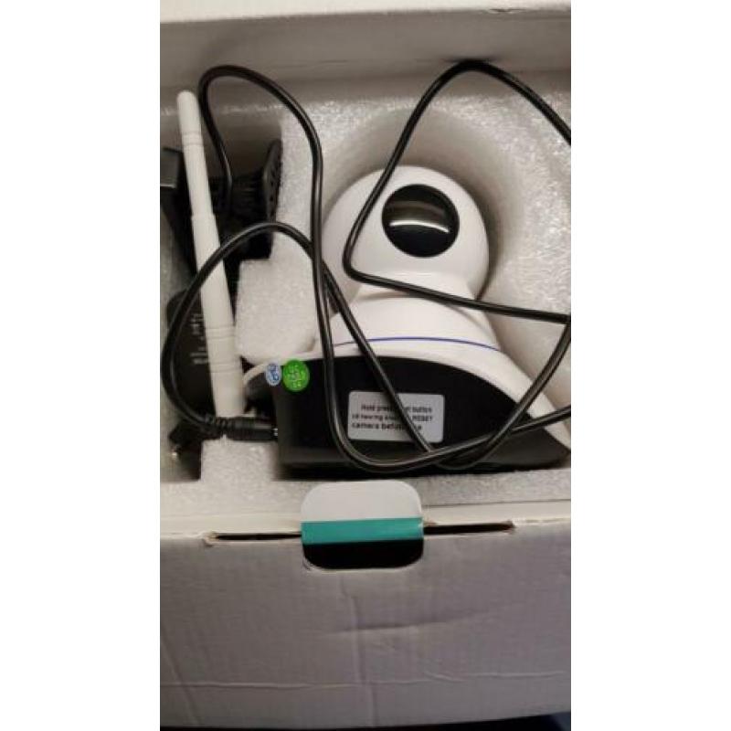 Network Pan & Tilt Camera