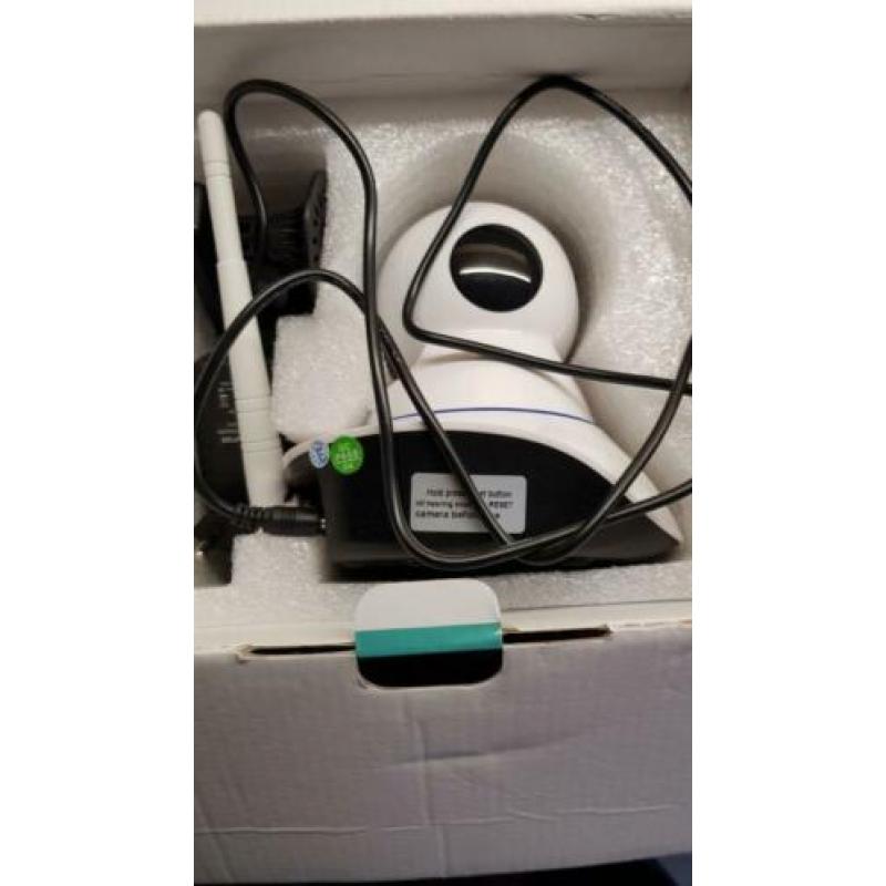 Network Pan & Tilt Camera