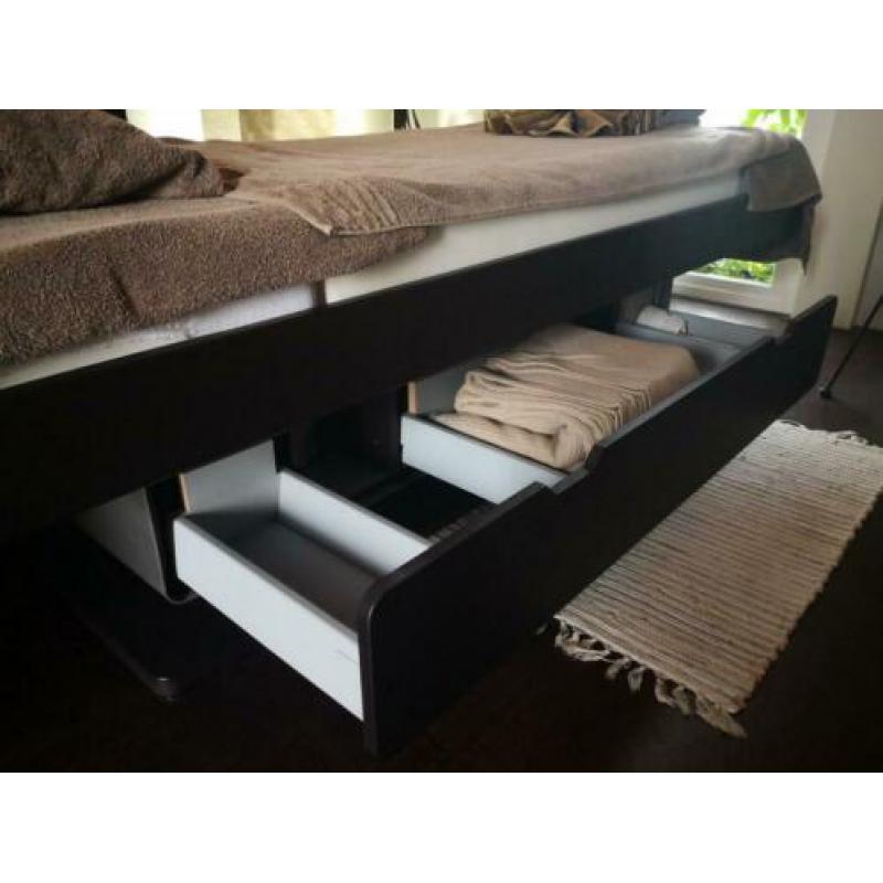 Exclusieve Wellnessbank behandelstoel massagetafel beauty