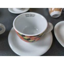 Porcelaine d'Ancap kop en schotels