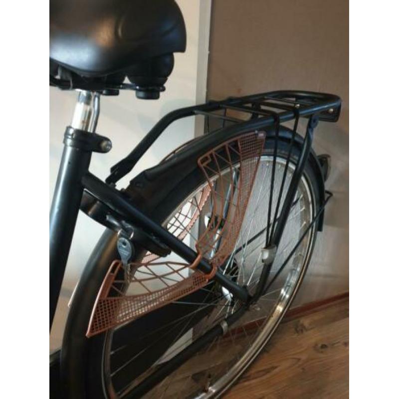 Voque transporter omafiets 28". Slot*verlichting*voorrek.