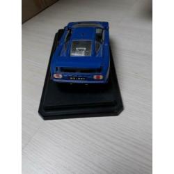 Bugatti EB 110 uit 1991 bburago