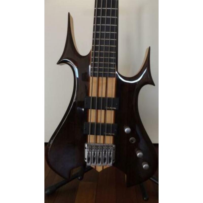 Santander 5-snarige basgitaar