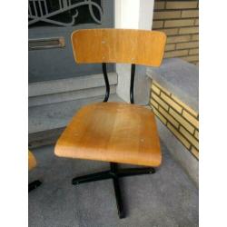 2 Obumex kinderstoelen