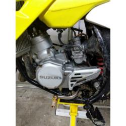 Suzukie rm 85 grote wielen