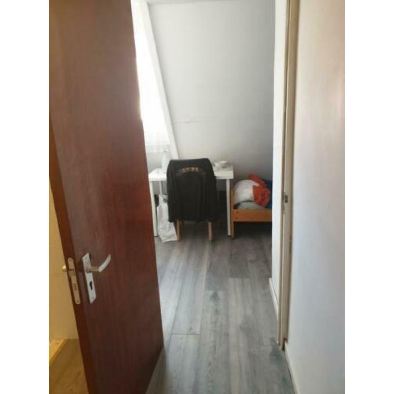 Kamer vrij in Vlaardingen / room available