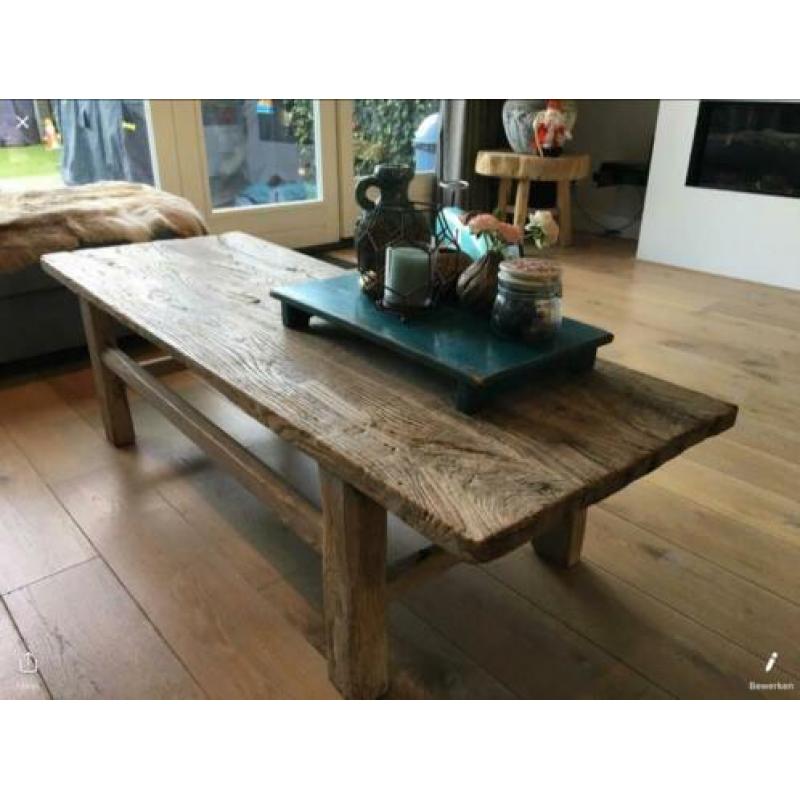 Mooie oude originele salon tafel