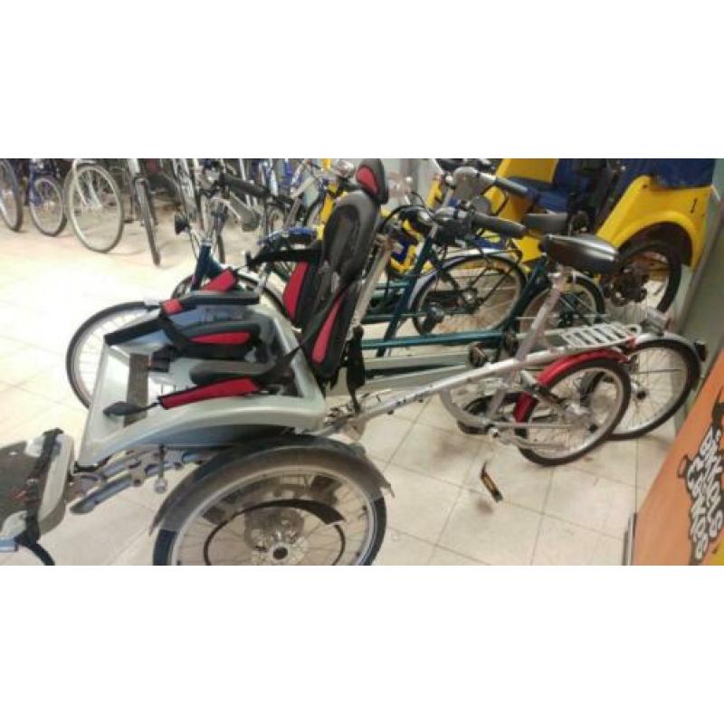Diverse tandems in verschillende uitvoeringen + Riksja