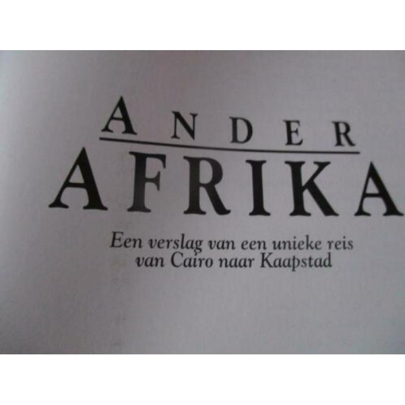 Schötz, Bernd Michael, e.a. "Ander Afrika"