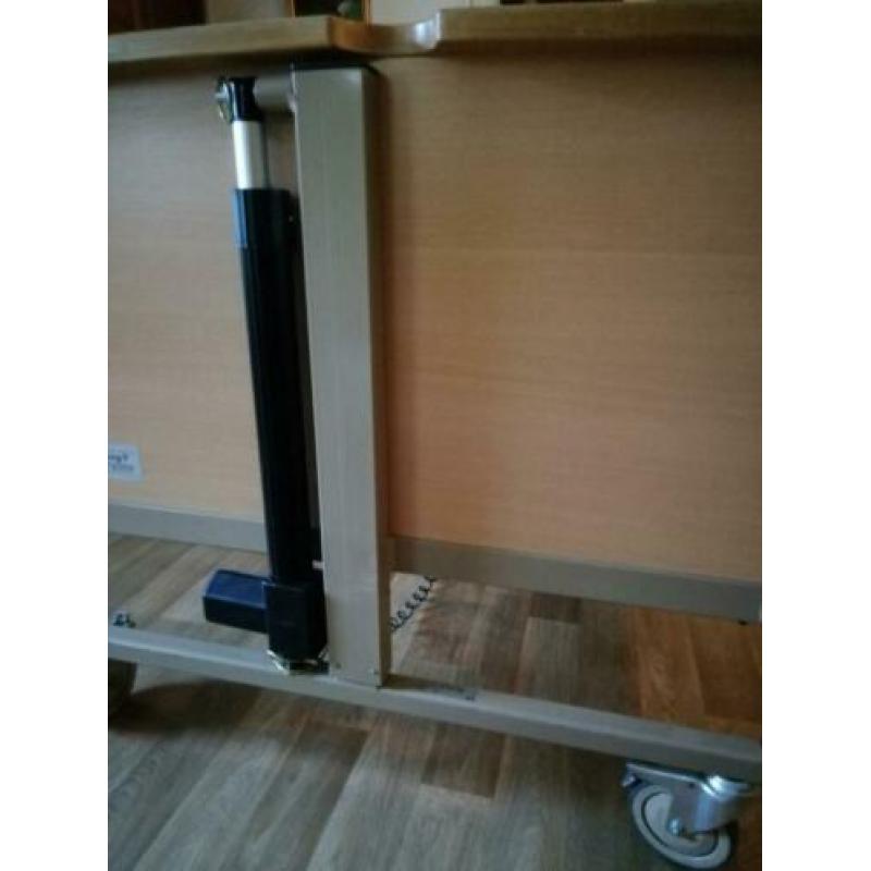 Hoog laag bed electrisch