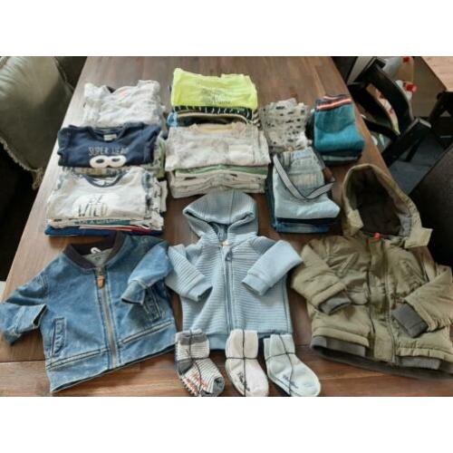 Mooie complete set (75-delig) babykleding in maat 68!