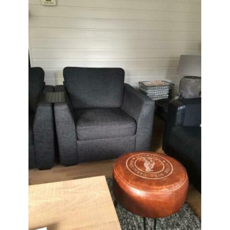 Te koop: 2 Fauteuils (stof, antraciet)