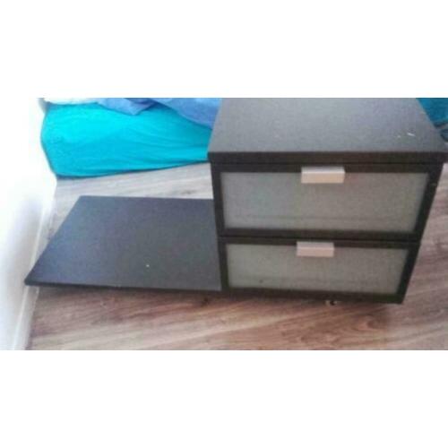 nachtkastje zwart 2 lades ikea