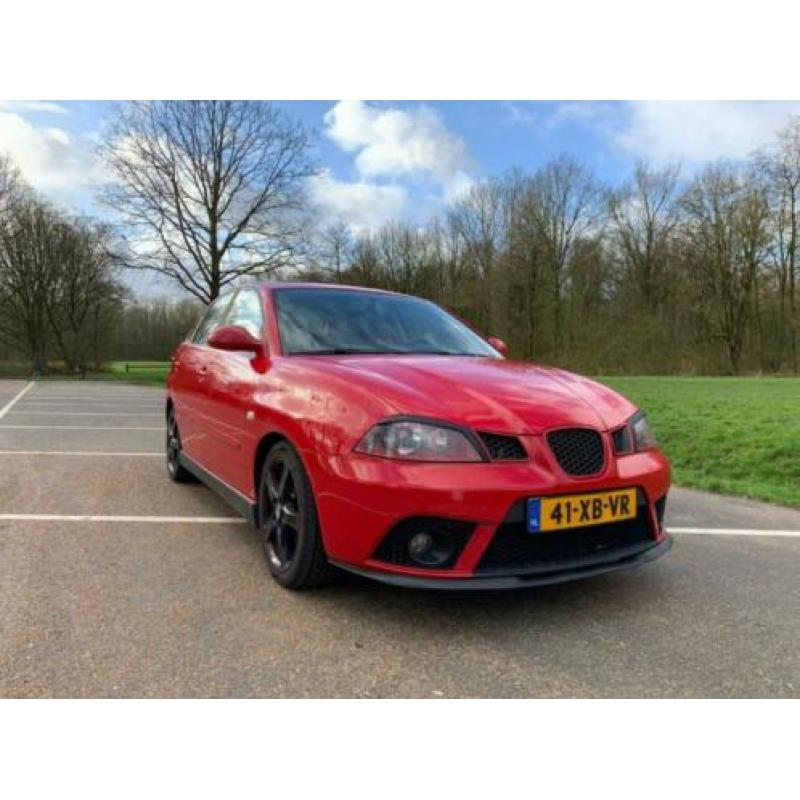 Seat Ibiza 1.6 77KW 5DRS 2007 Rood