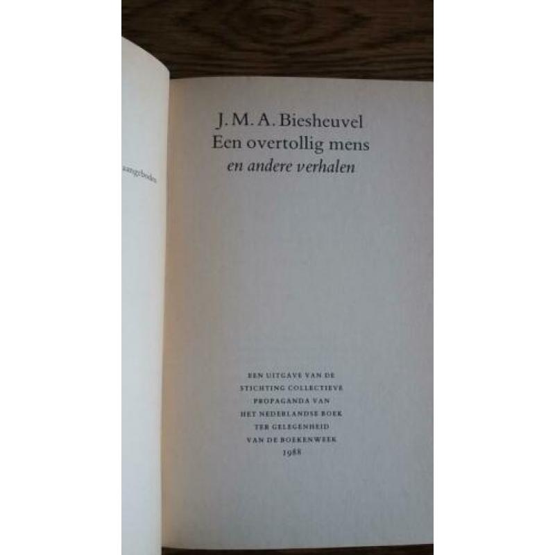Een overtollig mens j m a biesheuvel