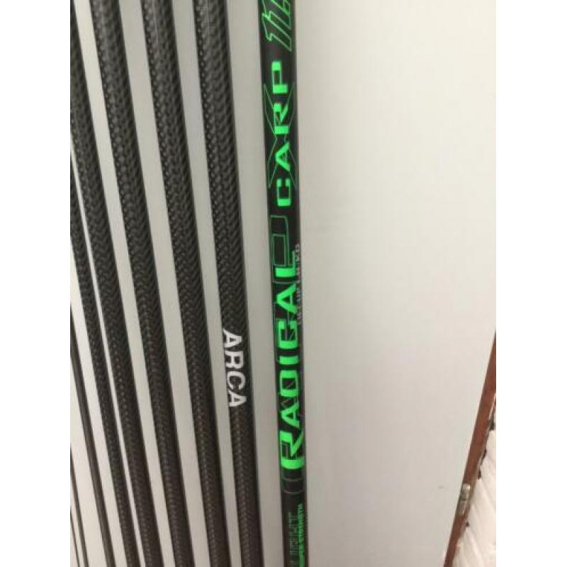 11 m lange Arca MAGIC POWERLIGHT Radical carp. Nieuw