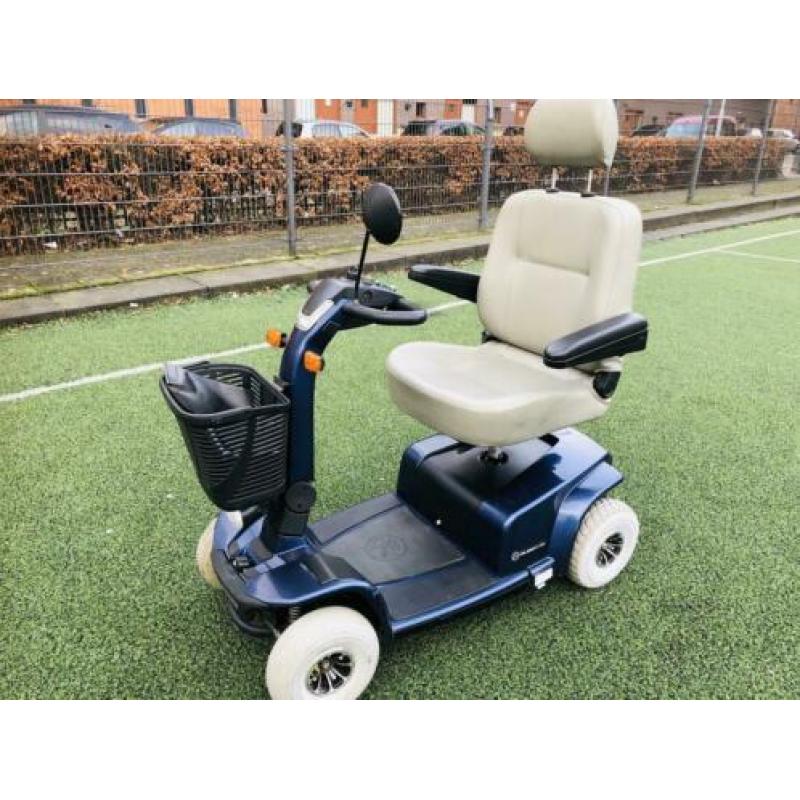 4 wiel Scootmobiel in zeer goede staat!!